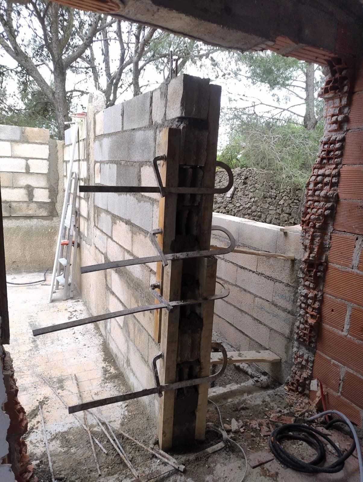 Expertise et étude structure pour ouverture mur porteur dans un bâtiment existant